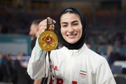 الإيرانية غلشاد نجاد تسجل أول ذهبية عالمية في تاريخ الكاراتية الايرانية للسيدات