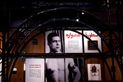 İran'ın efsanevi güreşçisi Tahti anısına sergi düzenlendi