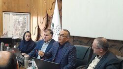 شیشه‌فروش: ۱۷ دستگاه اجرایی قرارگاه شبانه‌روزی آلودگی هوا تشکیل دهند