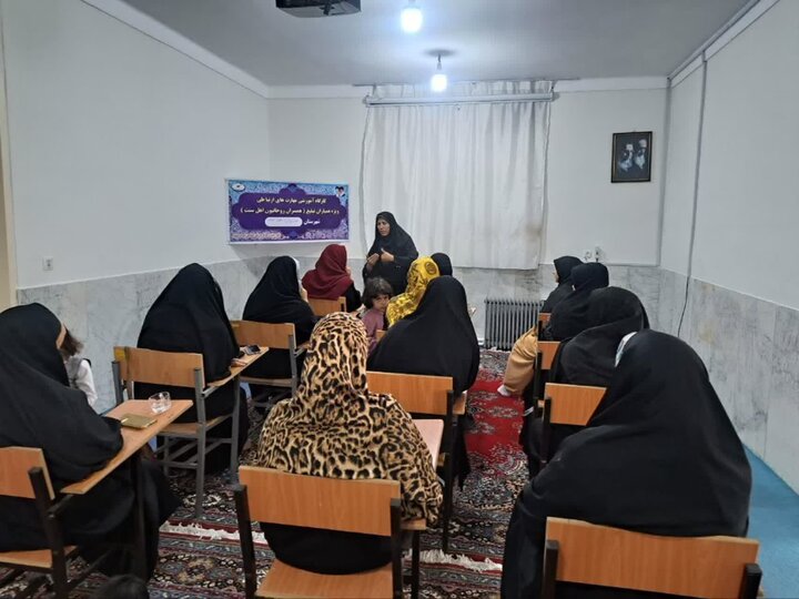 خانه قرآن سدنا مریوان،سنگری برای جهاد تبیین وتعالی فرهنگی بانوان محله