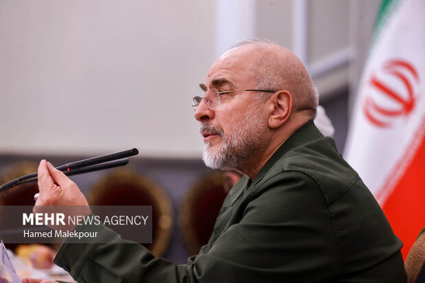 نشست صمیمانه رئیس مجلس با مدیران رسانه‌های کشور