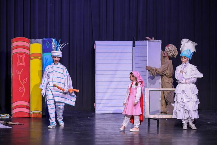 نمایشهای «سوره امید» در جشنواره تئاتر کودک و نوجوان همدان