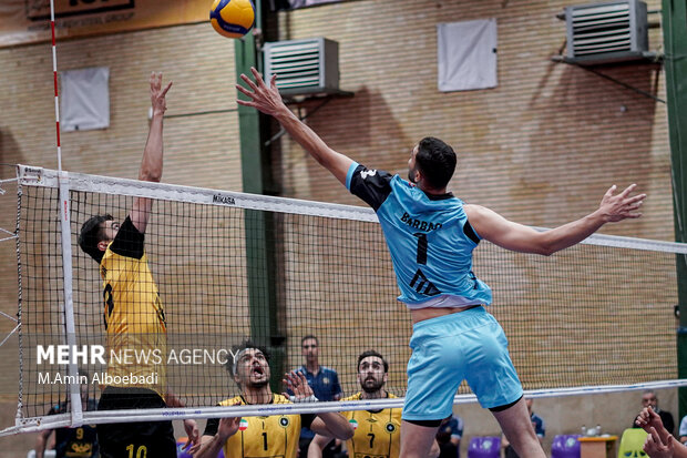 لیگ برتر والیبال ؛ سپاهان اصفهان و شهرداری ارومیه