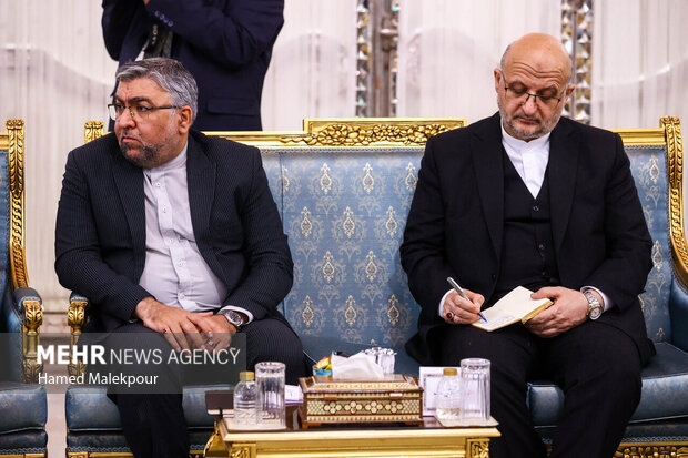 دیدار وزیر امور خارجه ترکیه با رئیس مجلس شورای اسلامی 