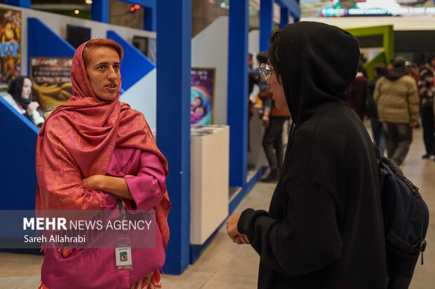 پنجمین جشواره جهانی فیلم فجر