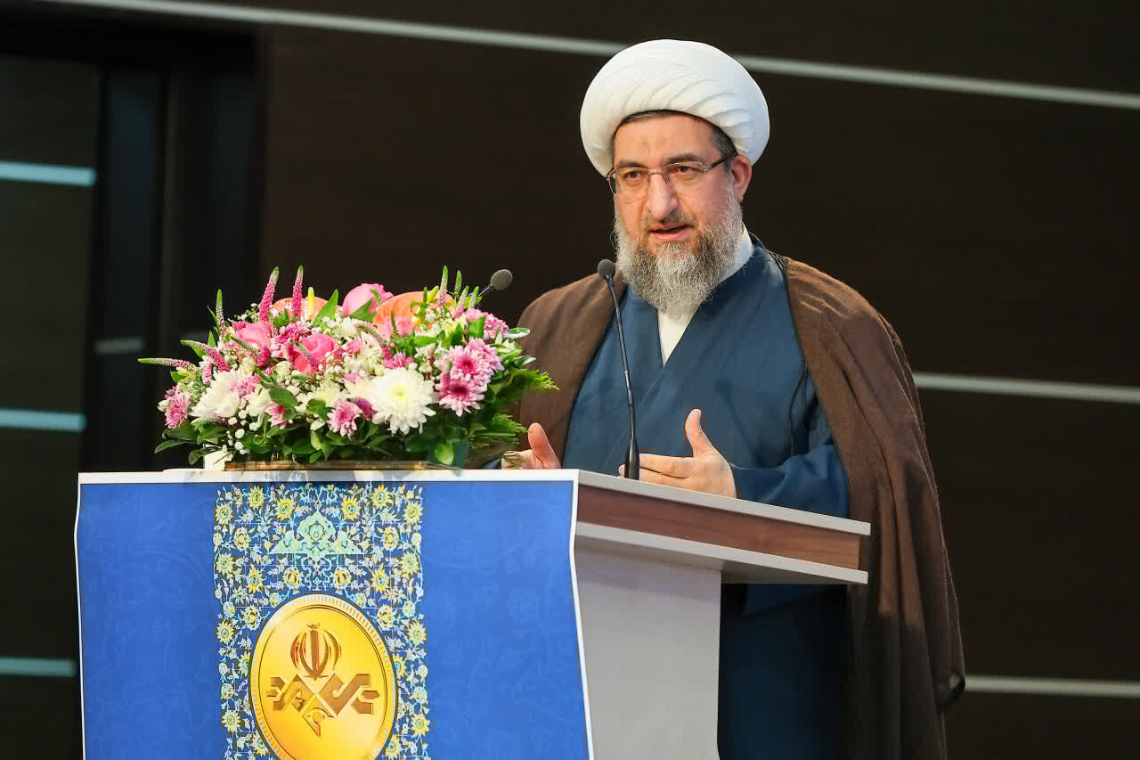 مطهری‌اصل: فاصله تولیدات دینی و علمی رسانه تا نقطه مطلوب هنوز زیاد است