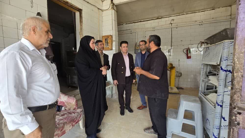 معاون فرماندار گناوه: نانوایی‌ها خودسرانه تعطیل نکنند