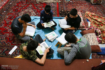 سبحانلو: مساجد باید به کانون تربیت نوجوان قرآنی در محله‌ها تبدیل شوند