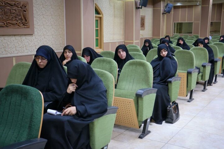 موسوی: ضرورت تشکیل شبکه ۵۰ هزار نفری از اساتید فعال حوزوی کشور