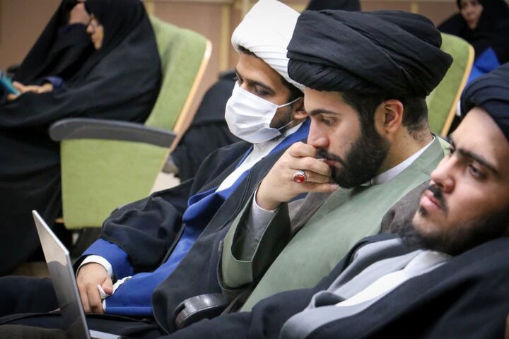 موسوی: ضرورت تشکیل شبکه ۵۰ هزار نفری از اساتید فعال حوزوی کشور