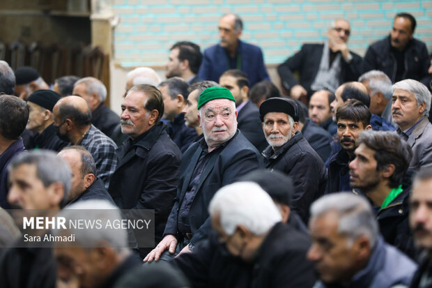 مراسم تشییع پیکر جانباز سرافراز «قاسم علیزاده» در مشهد