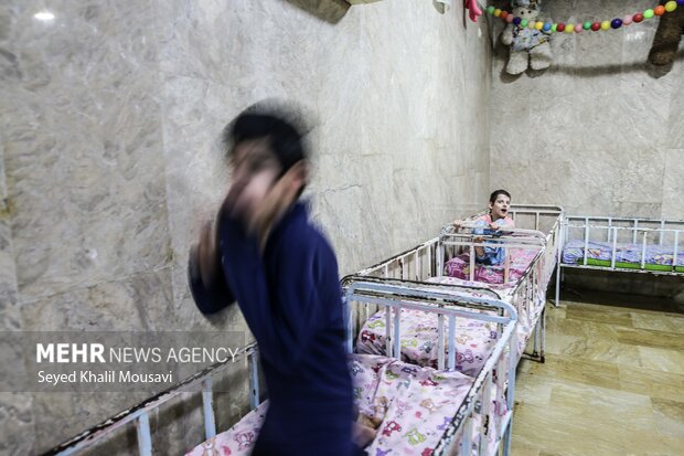 خانه ای کوچک برای دنیای متفاوت