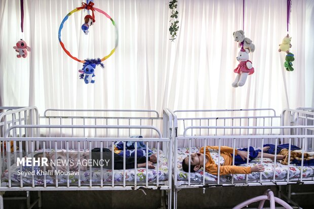 خانه ای کوچک برای دنیای متفاوت