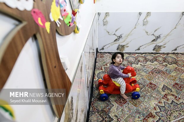 خانه ای کوچک برای دنیای متفاوت