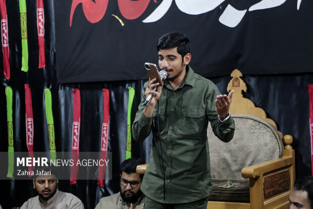 تشییع شهید گمنام در دانشکده علوم قرآنی بندرعباس