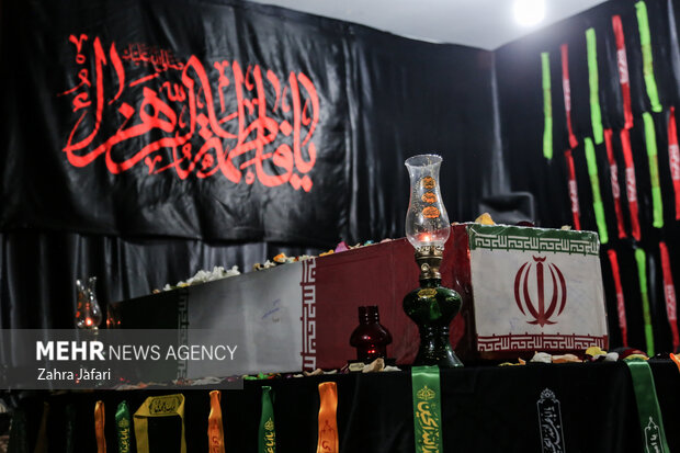 تشییع شهید گمنام در دانشکده علوم قرآنی بندرعباس