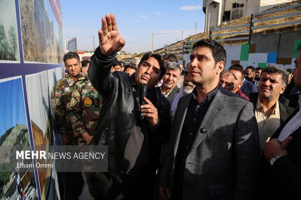 آئین افتتاح پروژه تقاطع غیرهمسطح «تکیه چمن» سنندج