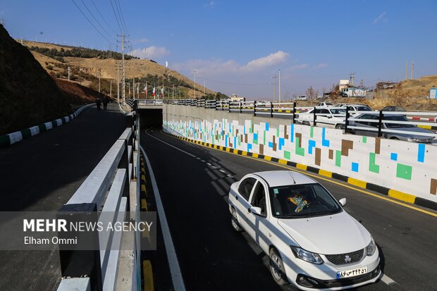 آئین افتتاح پروژه تقاطع غیرهمسطح «تکیه چمن» سنندج