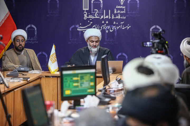 بنیان‌های معرفتی رهبر معظم انقلاب مسیر سیاست‌گذاری را ترسیم می‌کند