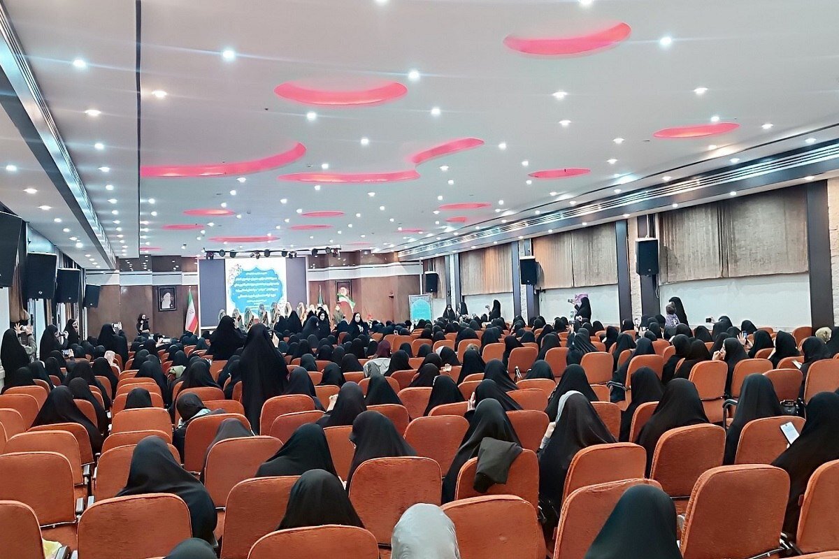 مشهد میزبان نخستین دوره توانمندسازی فرماندهان بسیج خواهران کشور است