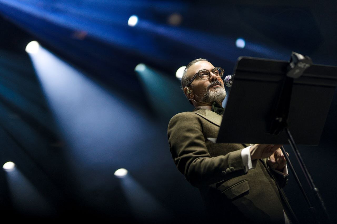 قطعه،قرباني،حسام،ناصري،اجراي،شيدا،كنسرت،قطعات،خواننده،عليرضا ...