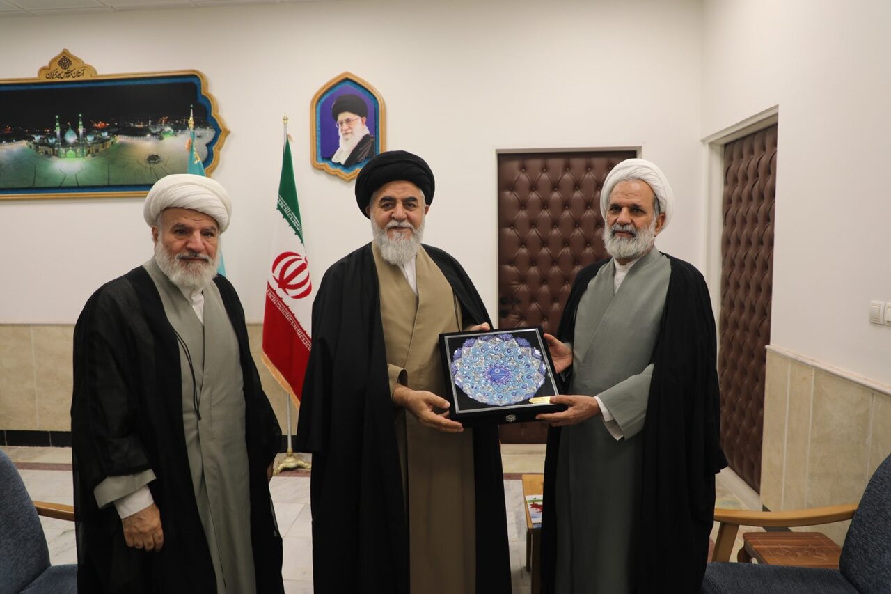 مذاهب،دانشگاه،اديان،مسجد،جمكران،مقدس،علمي،اشاره،توليت،والمسل ...