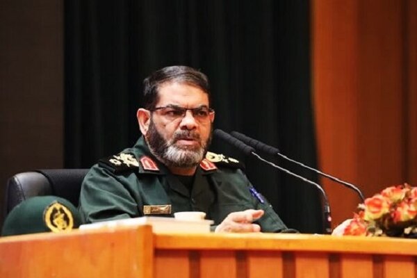 سردار معروفی: دشمن به دنبال شکاف میان مردم و حاکمیت است سردار معروفی: دشمن به دنبال شکاف میان مردم و حاکمیت است