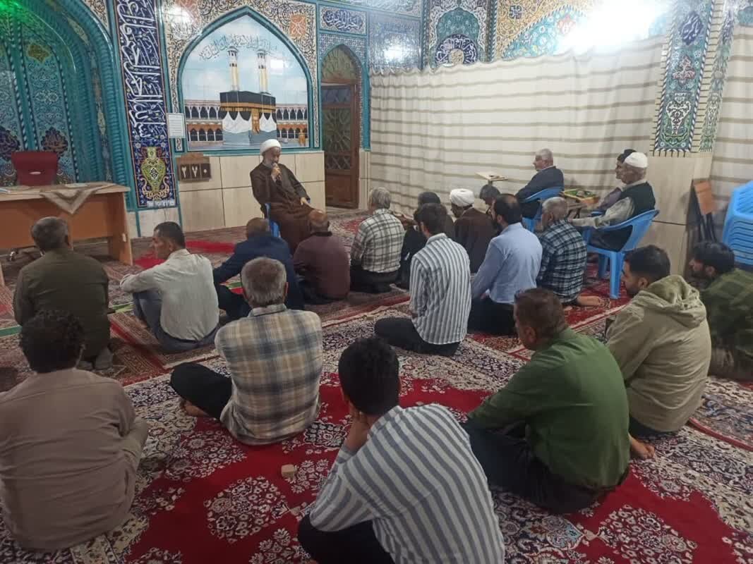 امام جمعه دشتستان: مساجد کانون پرورش معنویت و تقویت وحدت هستند
