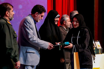 برگزیدگان بیست‌وششمین جشنواره تئاتر استان قم معرفی شدند