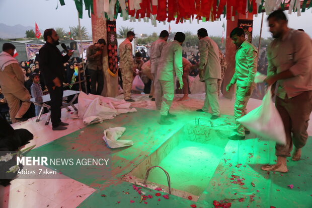 تشییع و خاکسپاری شهید گمنام در میناب