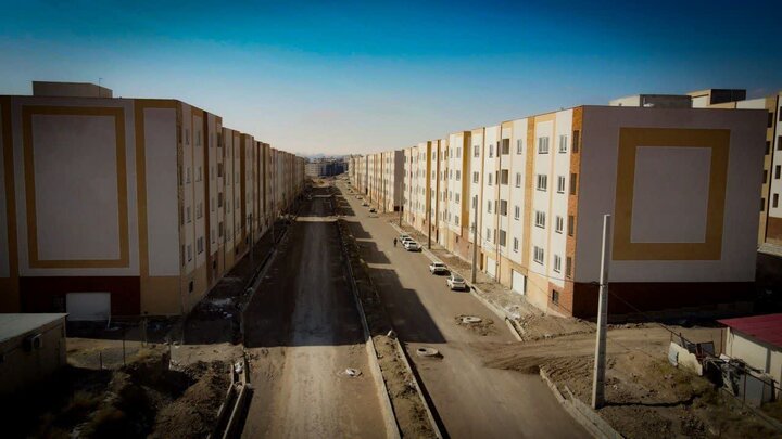 استان زنجان در توسعه نیروگاههای خورشیدی و شبکه برق پایدار پیشتاز است