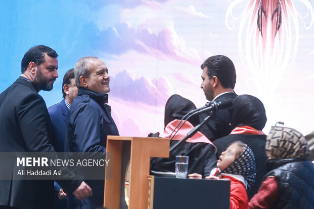 آئین گرامیداشت روز جهانی افراد دارای معلولیت با حضور رئیس جمهور