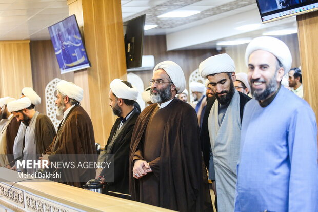 نشست راهبردی عملیات زندگی با آیه ها در قم