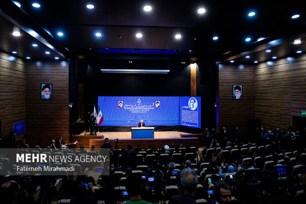 نشست خبری رئیس مجلس شورای اسلامی