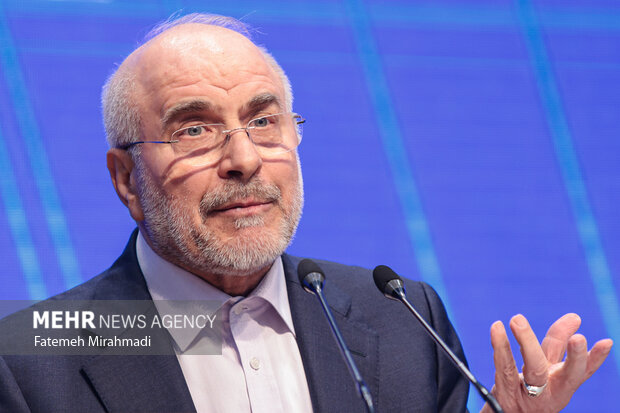 نشست خبری رئیس مجلس شورای اسلامی