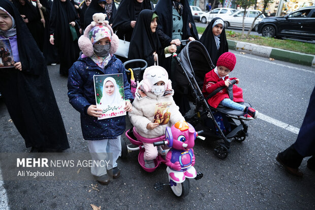 راهپیمایی خانوادگی به میزبانی میرزا کوچک