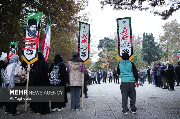 راهپیمایی خانوادگی به میزبانی میرزا کوچک
