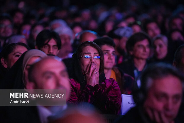 اختتامیه چهل و سومین جشنواره جهانی فیلم فجر در شیراز پایان یافت