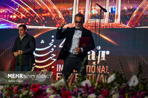 اختتامیه چهل و سومین جشنواره جهانی فیلم فجر در شیراز پایان یافت