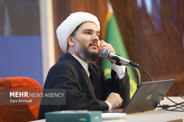 مراسم اختتامیه دوره توانمندسازی بانوان ومدیران کانون‌های بسیج خواهران اقشار سراسر کشور در مشهد