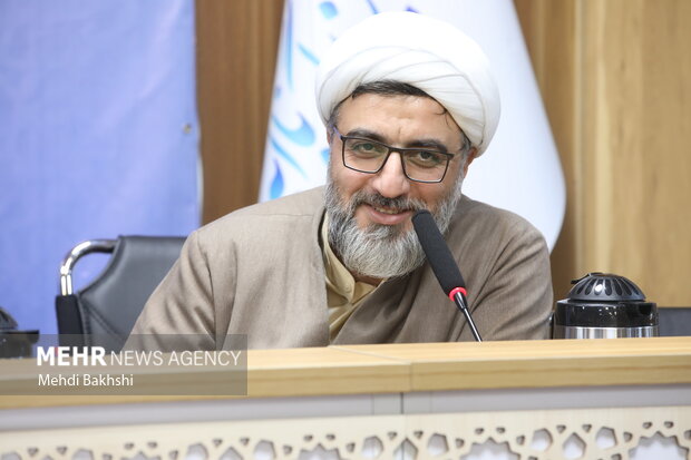 آیین رونمایی از کتاب های ۲۰ گانه مسجد در قم