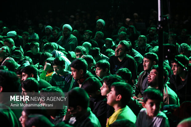 عزاداری وفات حضرت ام البنین (ع) در قم