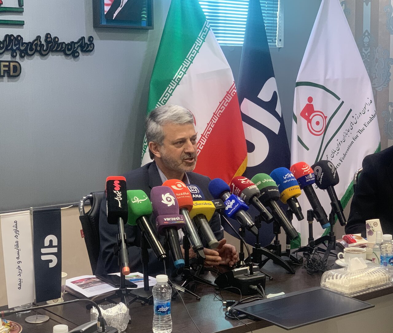 ورزش،بازي،توان،ورزشكاران،فدراسيون،رشته،حضور،يابان،تيم،نشسته، ...