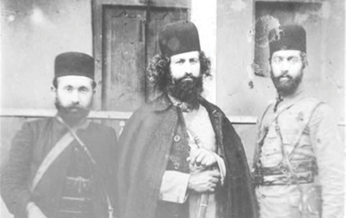 ايران،استقلال،ميرزا،خان،ملت،ايراني،دست،سلطه،روح،خون،جان،آزاد ...