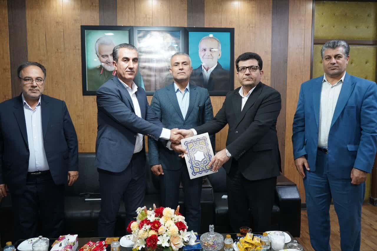 فرماندار گناوه: تقویت تعاونی‌های شهرستان بستری برای رونق اشتغال است