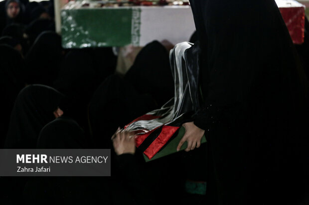 تشییع دو شهید گمنام در دانشگاه فرهنگیان پردیس فاطمه الزهرا بندعباس