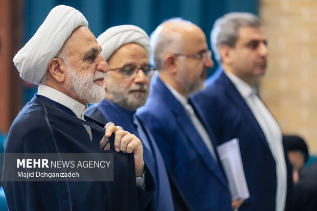 دیدار اقشار مختلف مردم استان یزد با رئیس قوه قضائیه