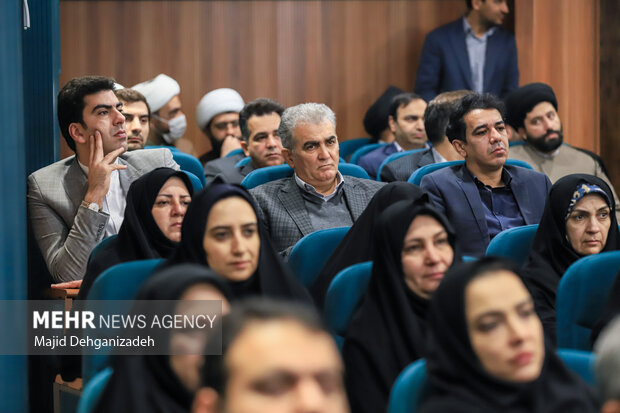 دیدار اقشار مختلف مردم استان یزد با رئیس قوه قضائیه