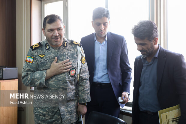 نشست صمیمی فرمانده دژبانی آجا با اصحاب رسانه