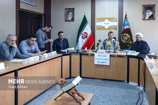 نشست صمیمی فرمانده دژبانی آجا با اصحاب رسانه